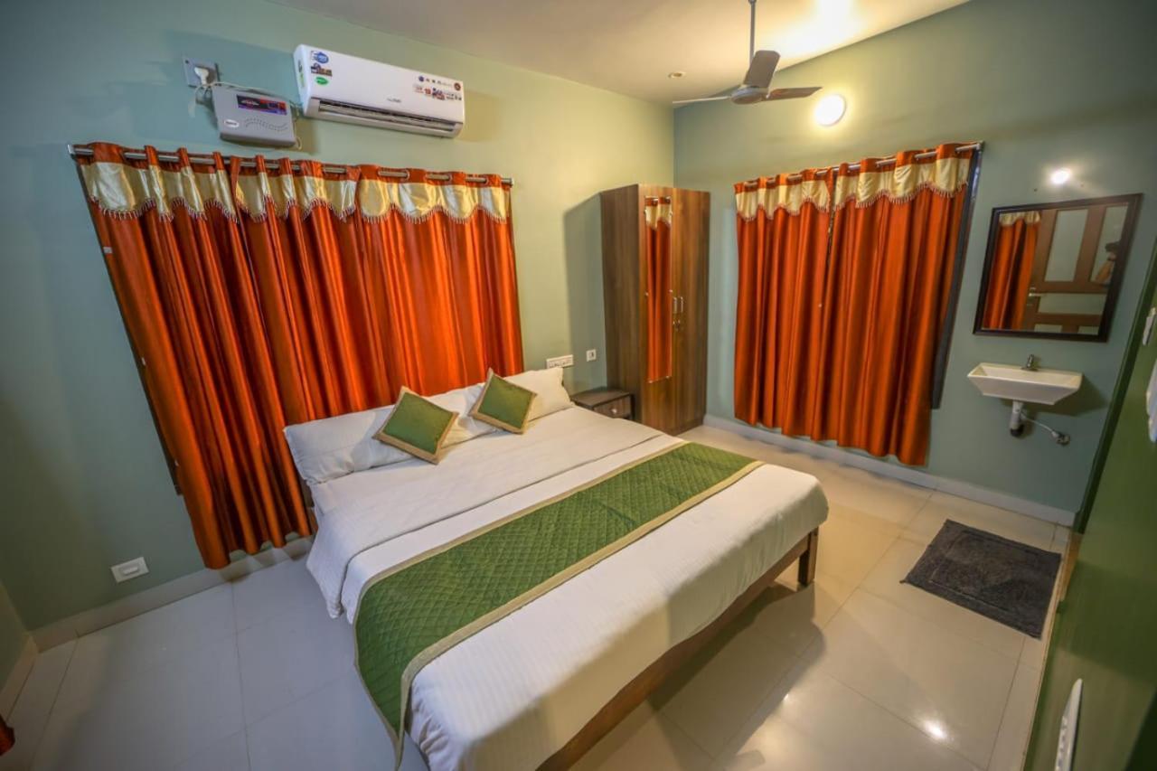 Mukhil Paradise Villa